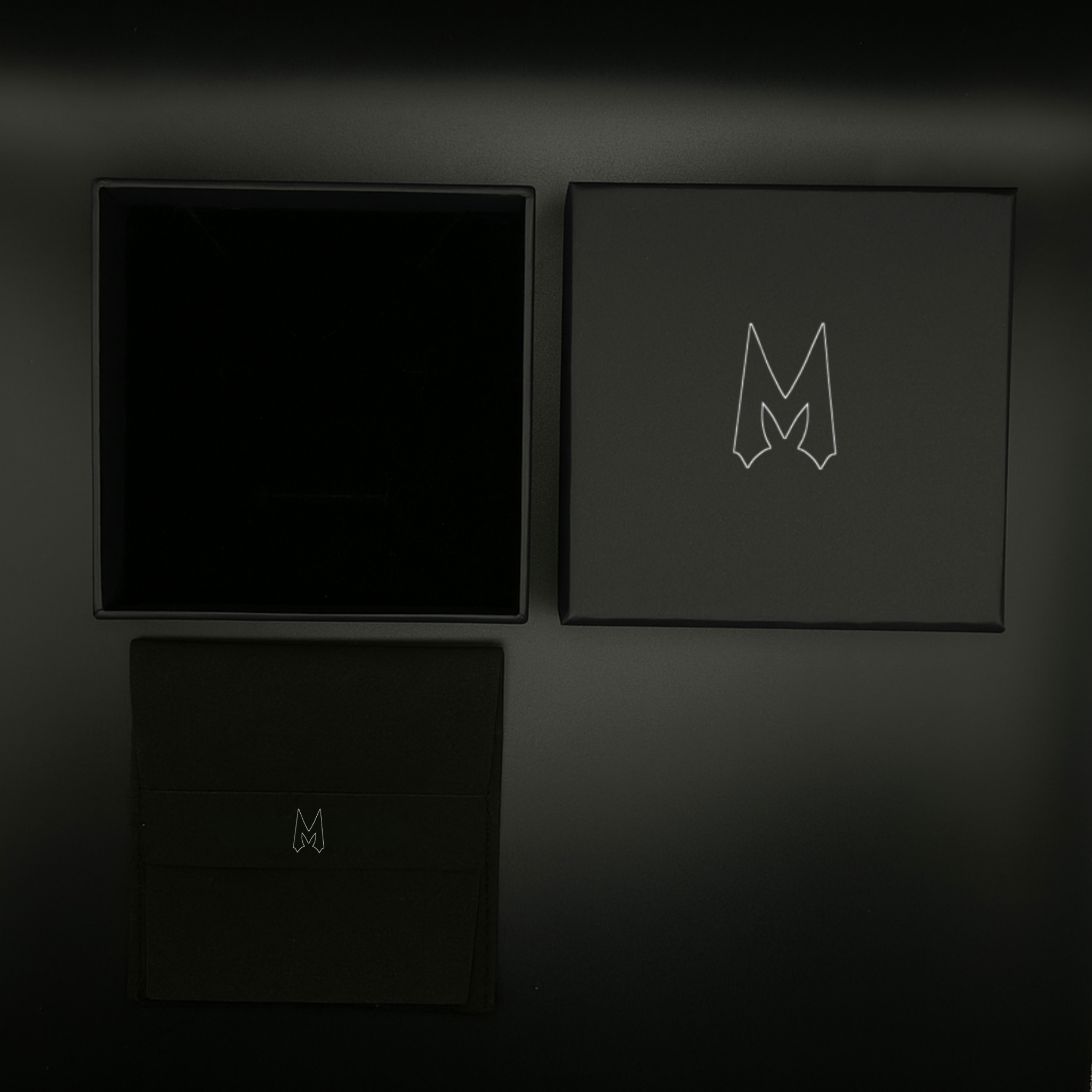 SNOW CLOVER BRACELET - ICED OUT