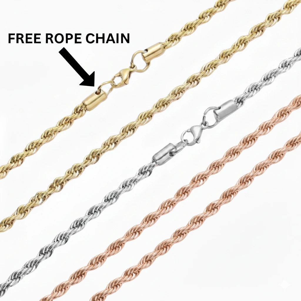 ELIZABETH QUEEN PENDANT - ICED OUT